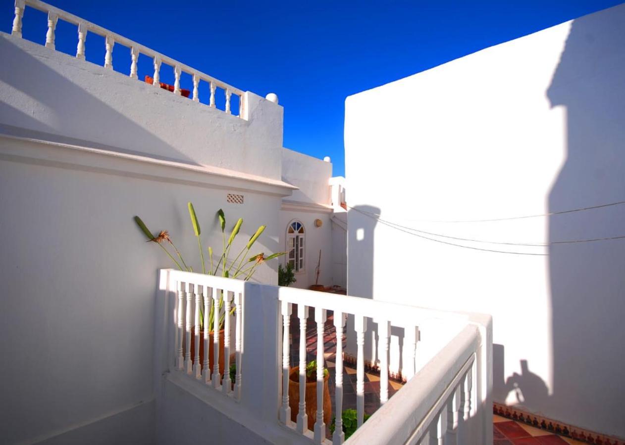 Riad De La Mer Эс-Сувейра Экстерьер фото