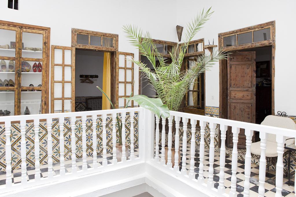 Riad De La Mer Эс-Сувейра Экстерьер фото